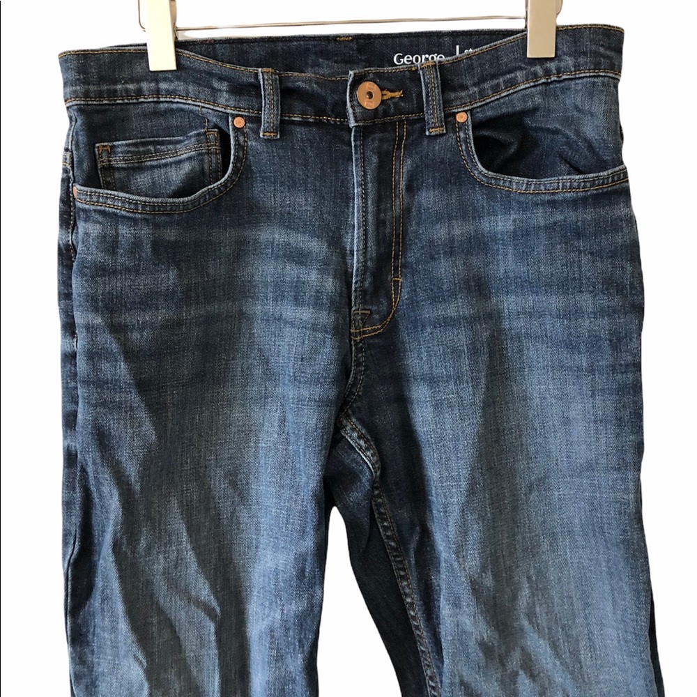 Men Straight fit Jeans